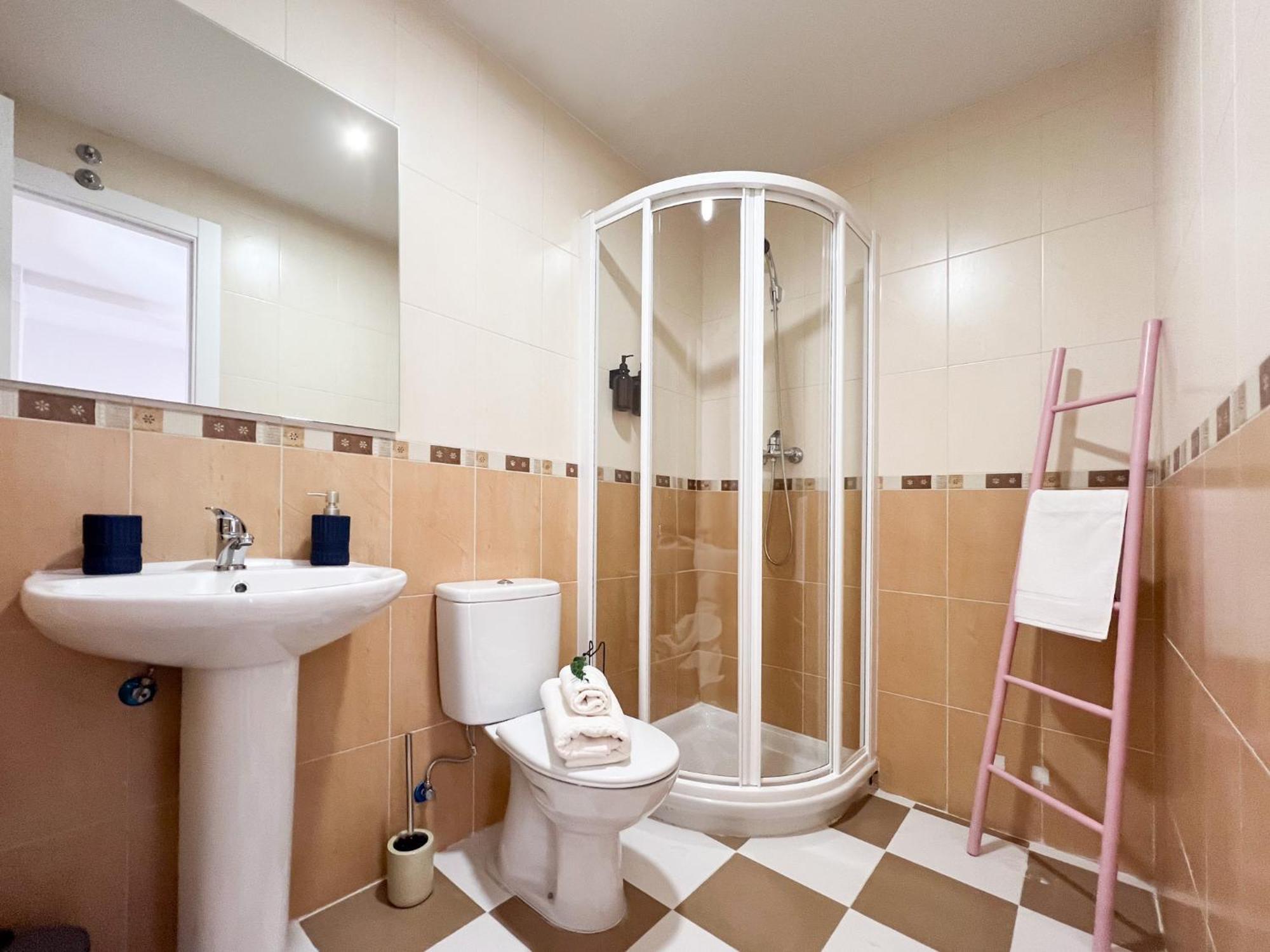 Fuensalidahomes101 ภายนอก รูปภาพ